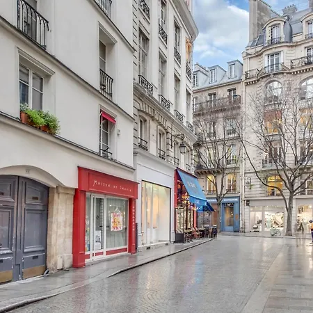 Daire For Work In Center