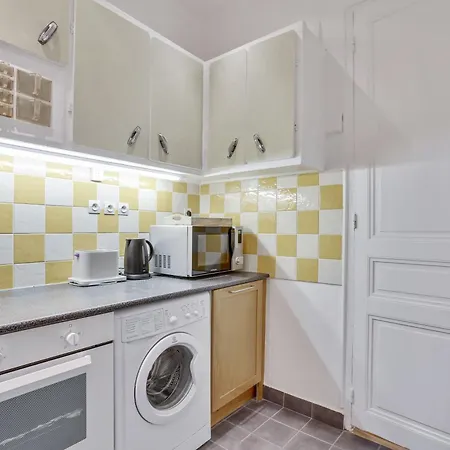 Apartment For Work In Center