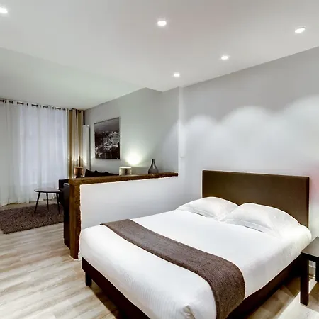 Apartment For Work In Center