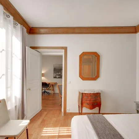 Apartment For Work In Center *