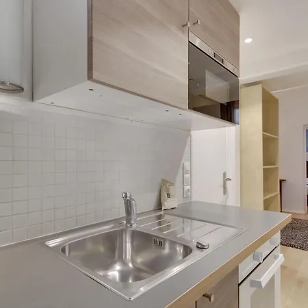 For Work In Center Apartment