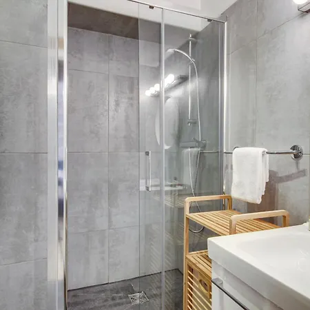 Apartment For Work In Center